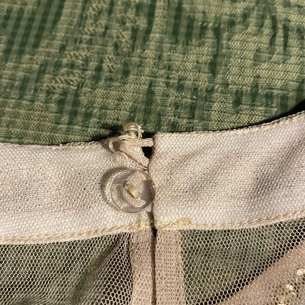 ❤️New Maggie London Dress.  Size 2. - Picture 10 of 11